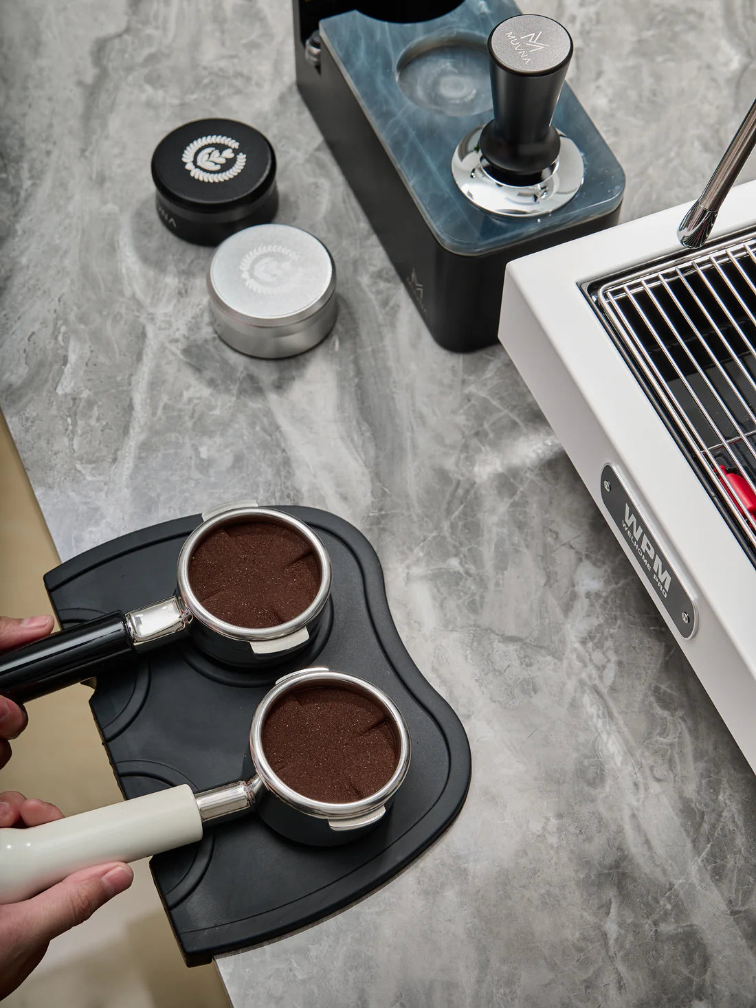 MUVNA - DISTRIBUTOR 51MM FOUR-SIDED PADDLE - BLACK