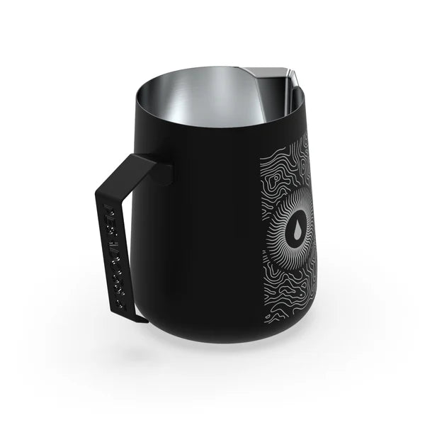 PESADO - MILK PITCHER WITH SHARP SPOUT BLACK RIPPLE - 490ML