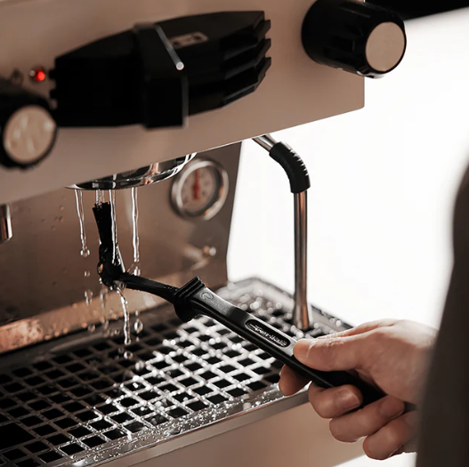 MHW-ELBOW BRUSH -220MM BLACK -PA