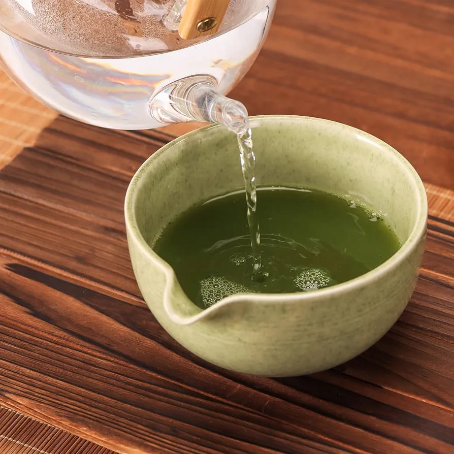 MATCHA BOWL WITH SPOUT - SAGE GREEN