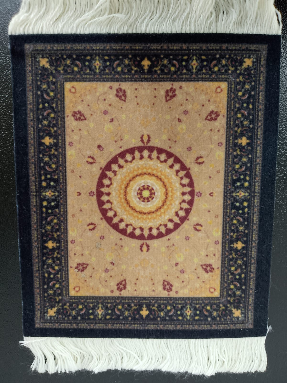 CARPET 32