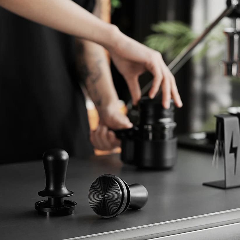 MHW- ASTRA COLLECTION CONSTANT PRESSURE TAMPER 58.5 MM