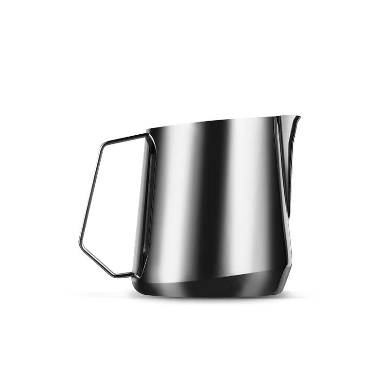 MHW -3BOMBER MILK PITCHER GLOSSY U SHAPE SPOUT OFF WHITE - 600ML