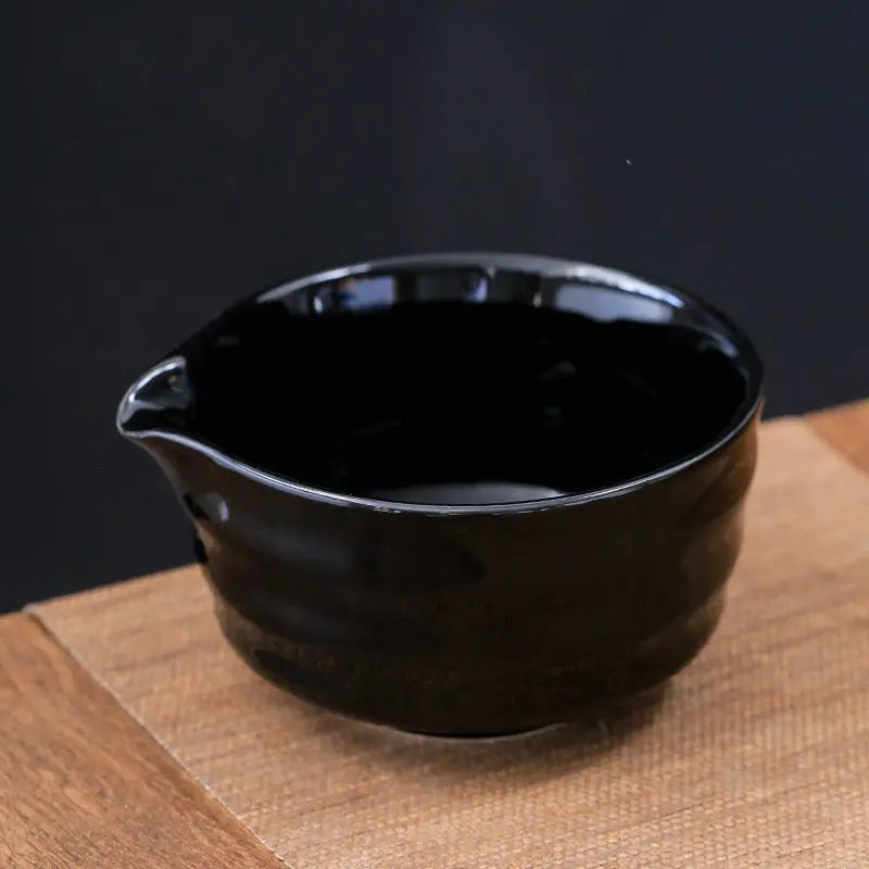 MATCHA BOWL WITH SPOUT - BLACK 1