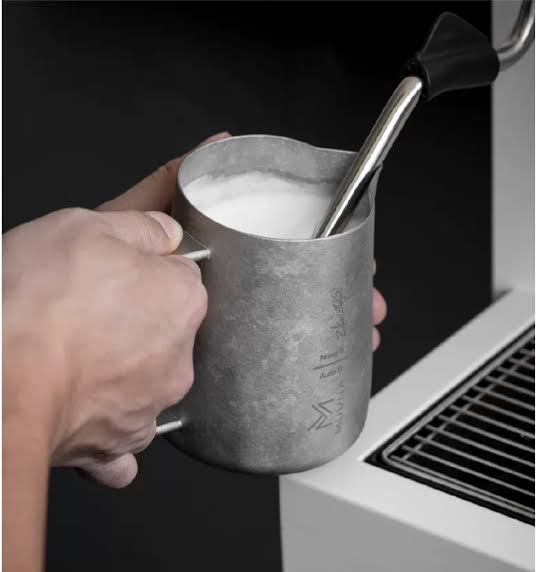MUVNA - TI - ART PURE TITANIUM MILK PITCHER