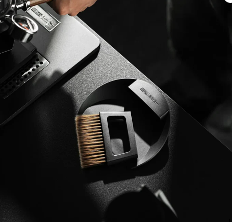 MHW -3BOMBER COFFEE BAR BRUSH - BLACK
