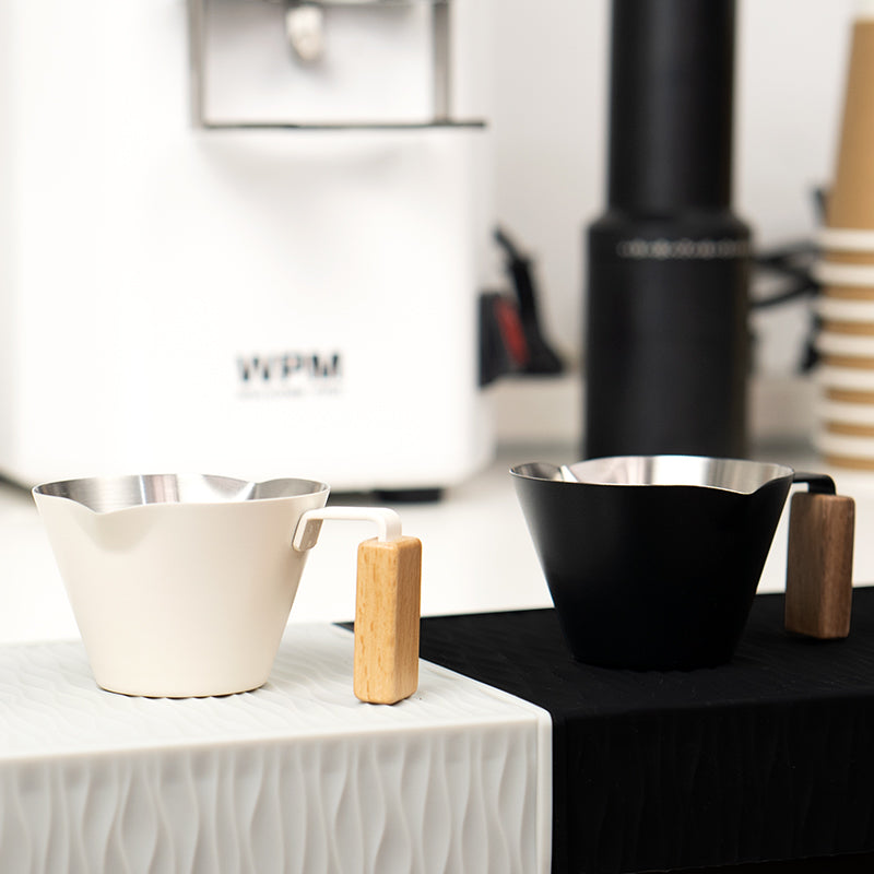 AIRFLOW - MEASURING CUP BLACK 100ML