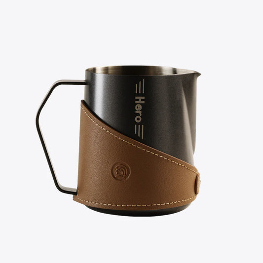 HERO-Advanced Pitcher 600ml with Embossed-Teflon Black