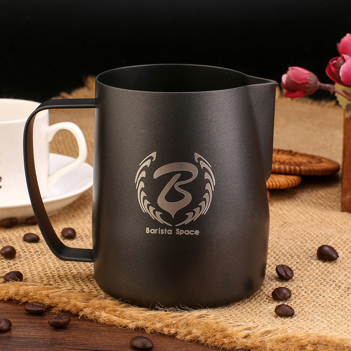 BaristaSpace -  Teflon Black Pitcher 600ml