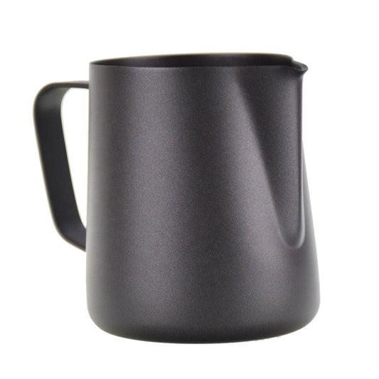 BLACK PITCHER - 600ML